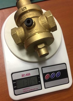 Редуктор давления Uni-fitt 1", под аксиальный манометр, латунный - фото 78686 Редуктор давления Uni-fitt 1", под аксиальный манометр, латунный - фото 78686